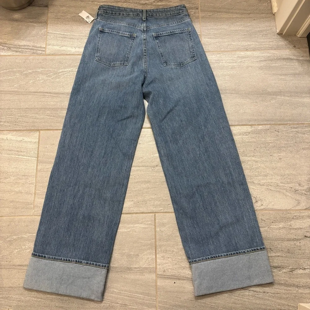 Old Navy High Rise Wide-Leg Jeans - Picture 6 of 7